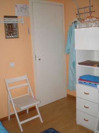 Проживание в семье Jannseni Accommodation Пярну Семейный номер с общей ванной комнатой-6